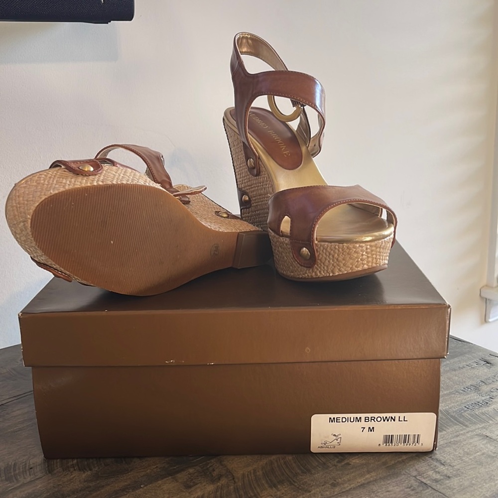 Platform summer shoes